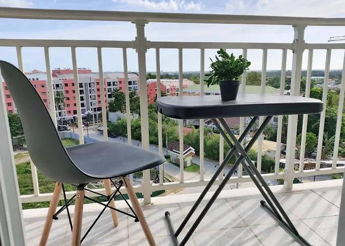 Newest With Balcony Near Airport アパートホテル *